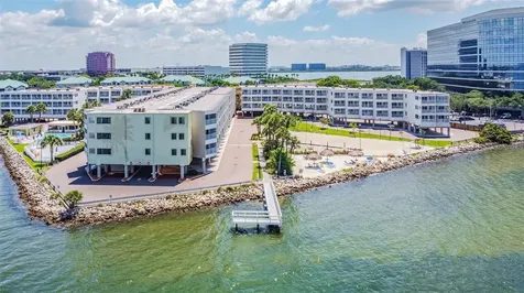 2506 N Rocky Point Drive Tampa FL 33607
