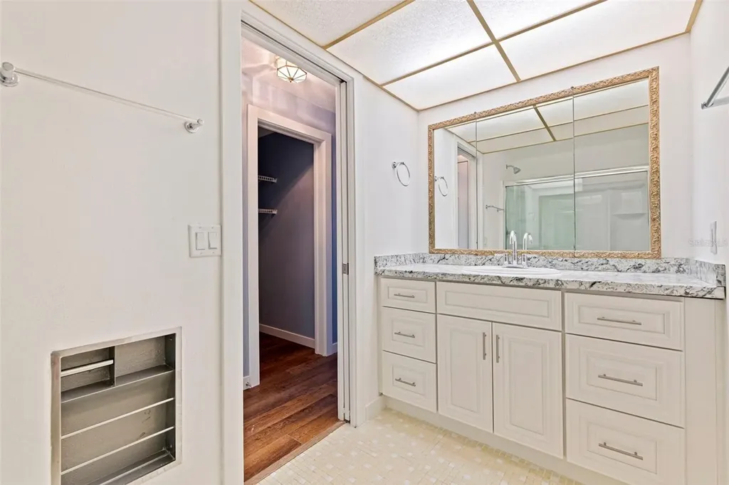 409 Boca Ciega Point Boulevard S St Petersburg FL 33708