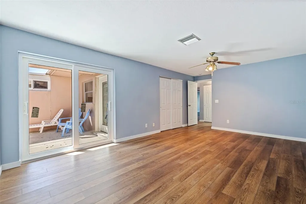 409 Boca Ciega Point Boulevard S St Petersburg FL 33708