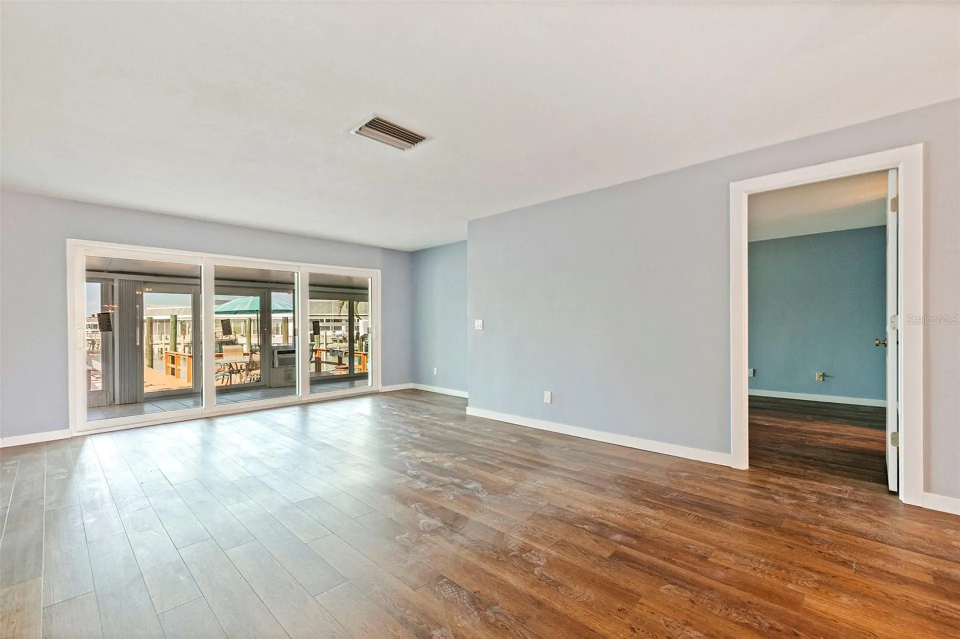 409 Boca Ciega Point Boulevard S St Petersburg FL 33708