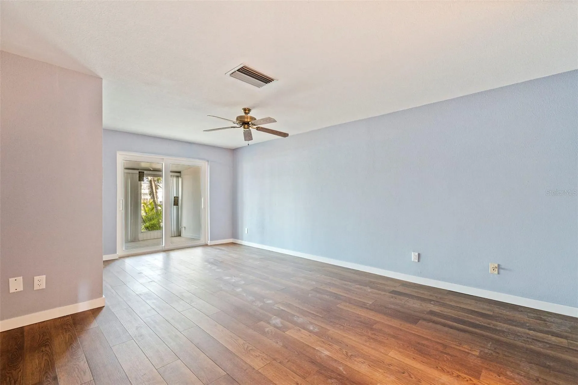 409 Boca Ciega Point Boulevard S St Petersburg FL 33708