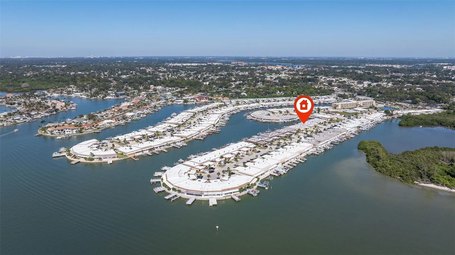 409 Boca Ciega Point Boulevard S St Petersburg FL 33708