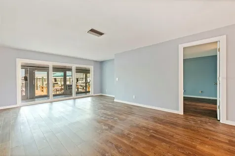 409 Boca Ciega Point Boulevard S St Petersburg FL 33708