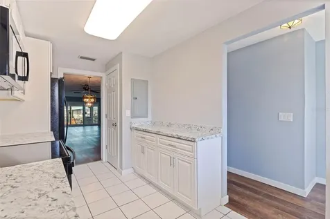 409 Boca Ciega Point Boulevard S St Petersburg FL 33708