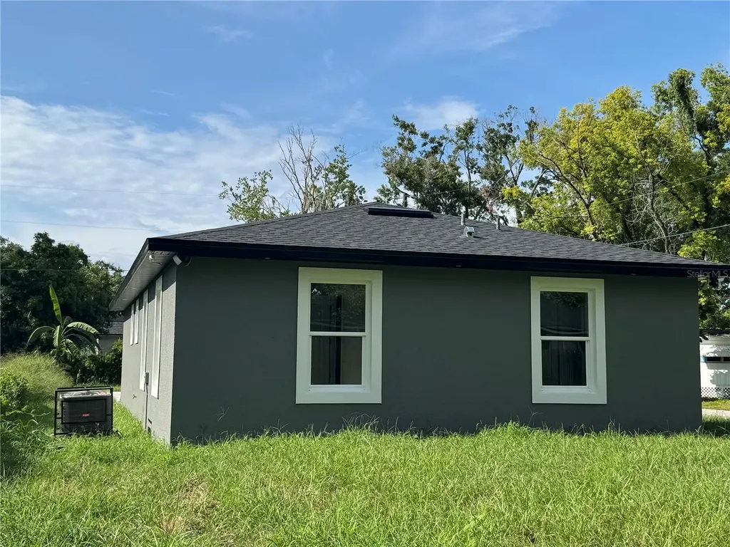 5238 2nd Street Orlando FL 32810