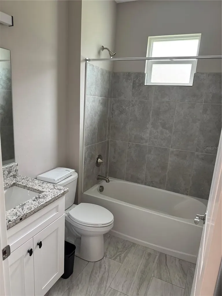 5238 2nd Street Orlando FL 32810