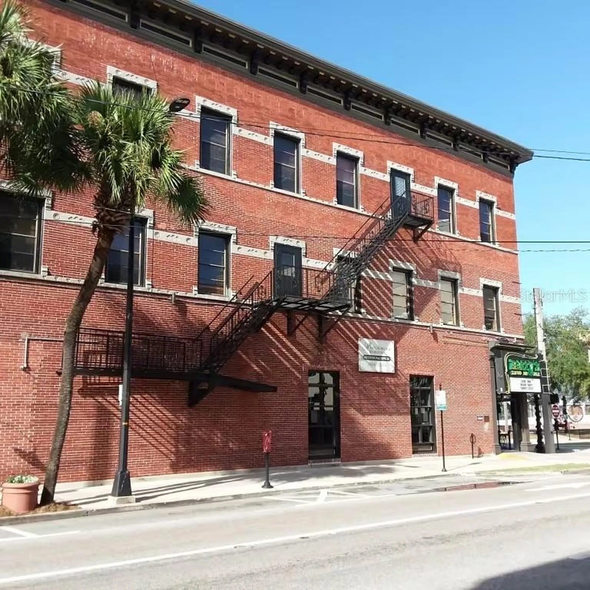 44 SE 1st Avenue Ocala FL 34471