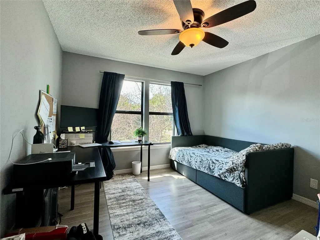 4036 Crockers Lake Boulevard Sarasota FL 34238