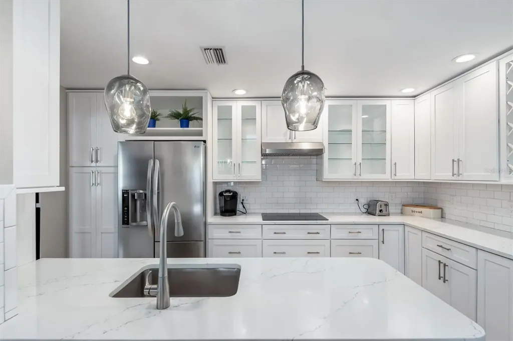 1231 S Orange Avenue Sarasota FL 34239