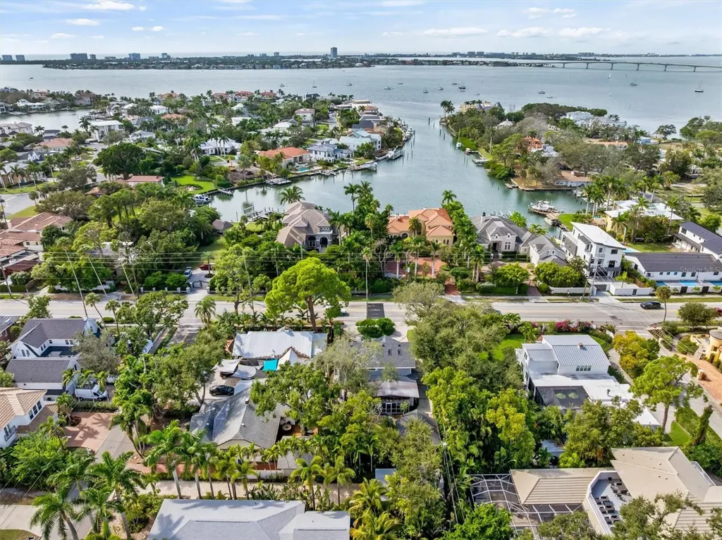 1231 S Orange Avenue Sarasota FL 34239