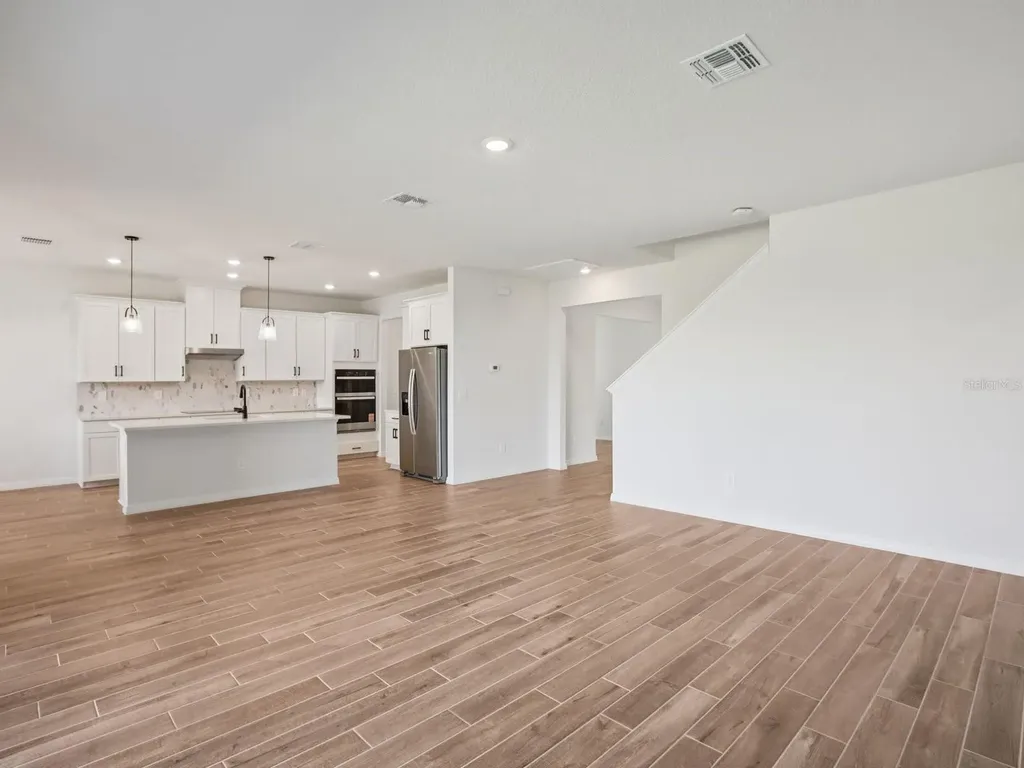 1862 Coolridge Place Zephyrhills FL 33541