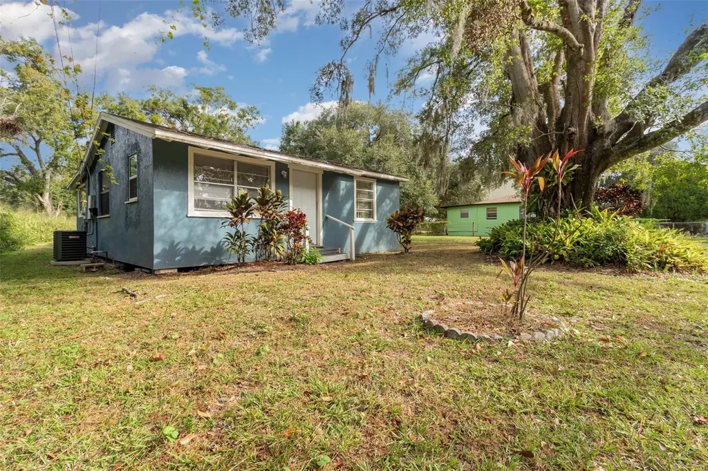 5023 College Drive Orlando FL 32811