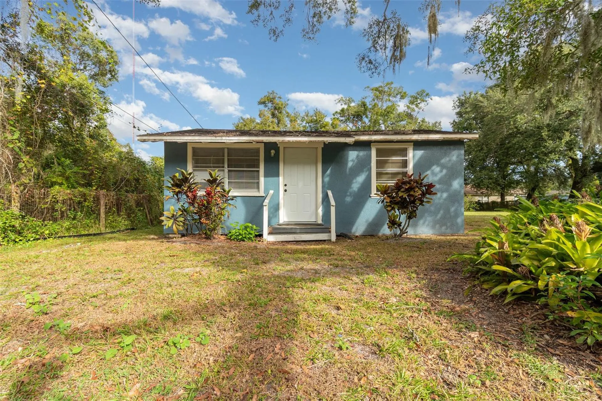 5023 College Drive Orlando FL 32811