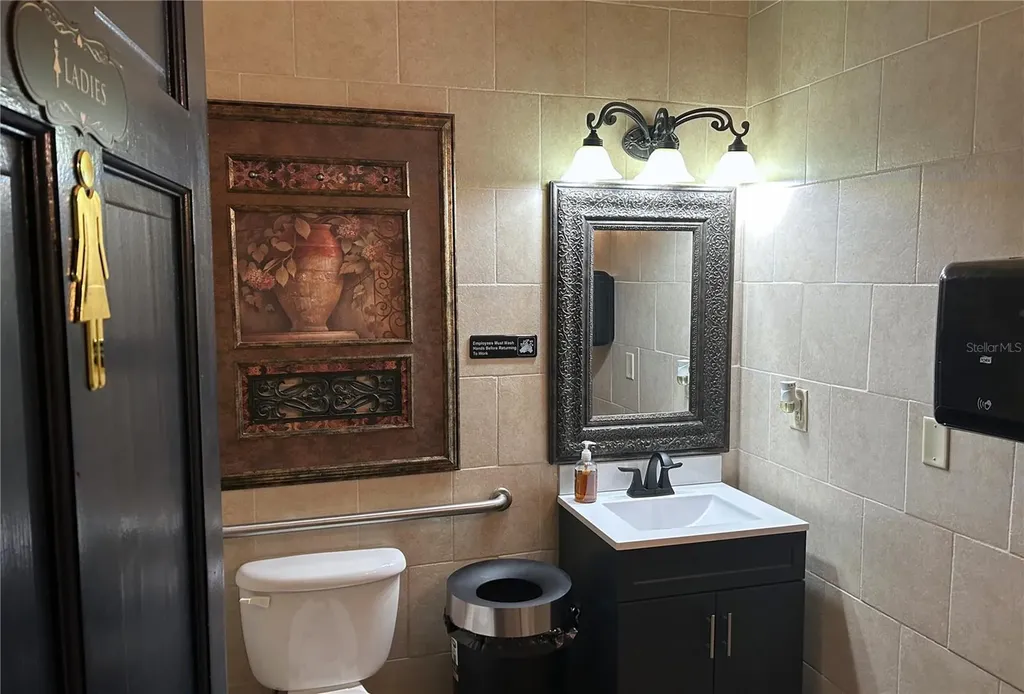 515 27th Street E Bradenton FL 34208