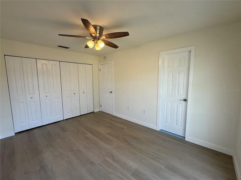 3813 42nd Street W Bradenton FL 34205