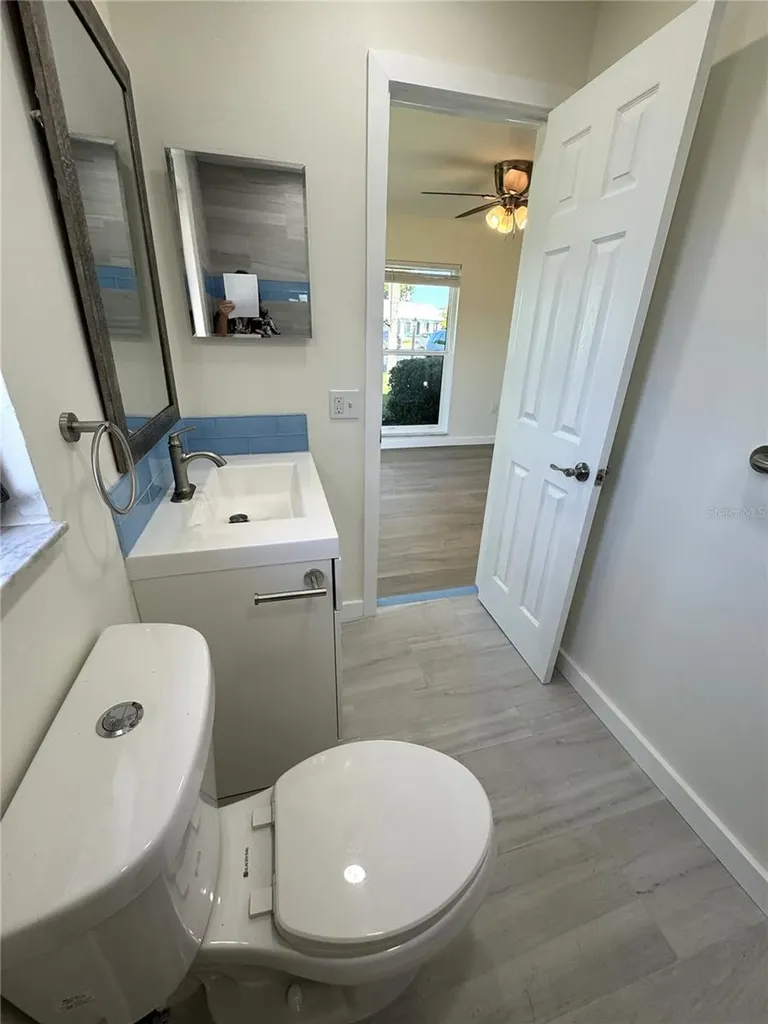 3813 42nd Street W Bradenton FL 34205