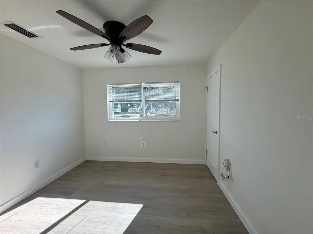 3813 42nd Street W Bradenton FL 34205