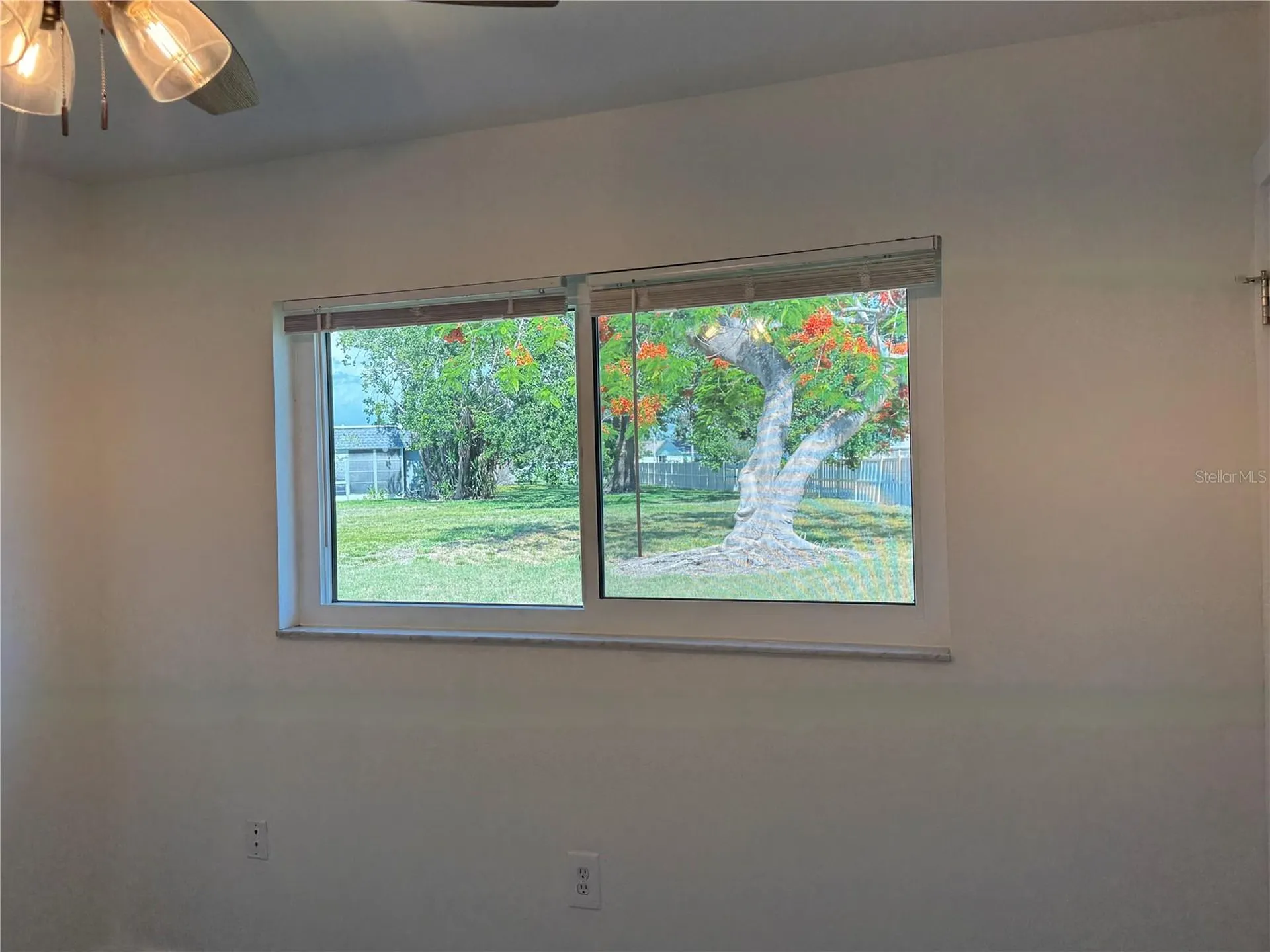 3813 42nd Street W Bradenton FL 34205