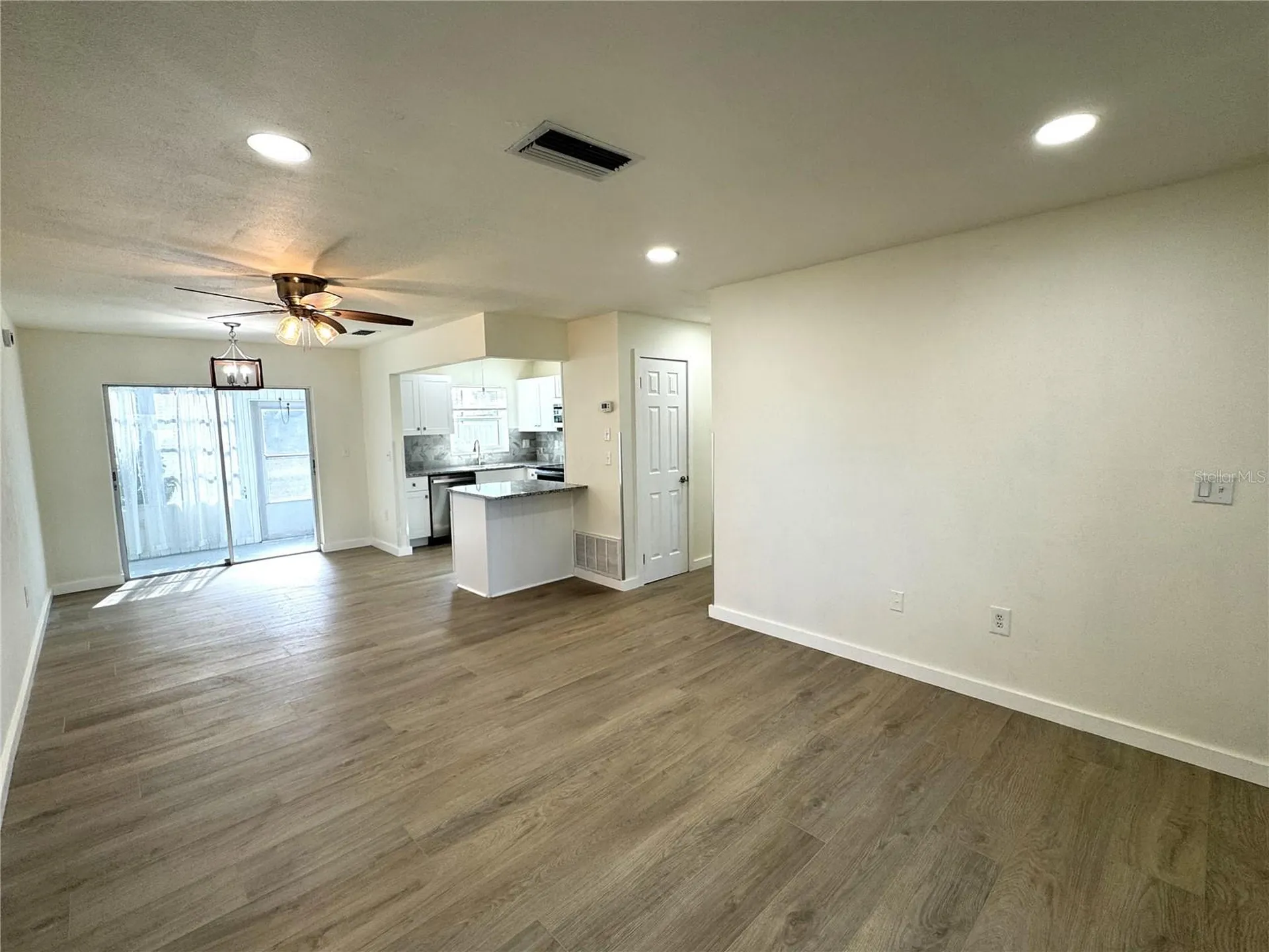 3813 42nd Street W Bradenton FL 34205