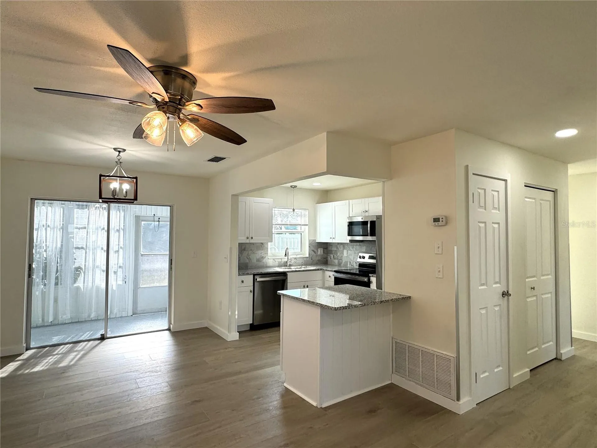 3813 42nd Street W Bradenton FL 34205