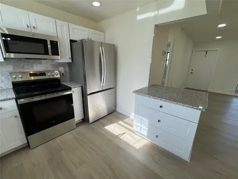 3813 42nd Street W Bradenton FL 34205