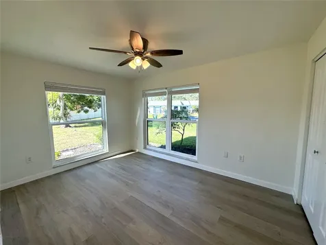 3813 42nd Street W Bradenton FL 34205