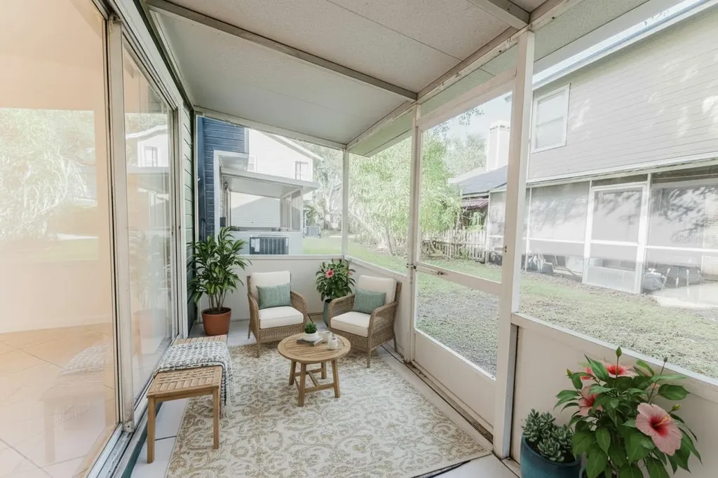 5990 Scotchwood Glen Orlando FL 32822