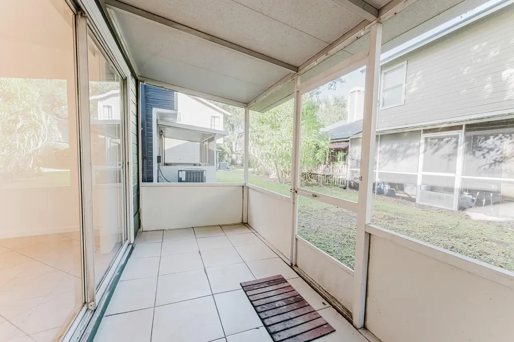 5990 Scotchwood Glen Orlando FL 32822