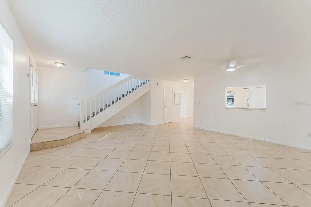 5990 Scotchwood Glen Orlando FL 32822
