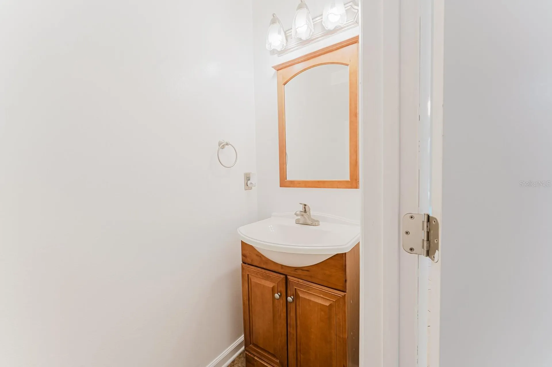 5990 Scotchwood Glen Orlando FL 32822