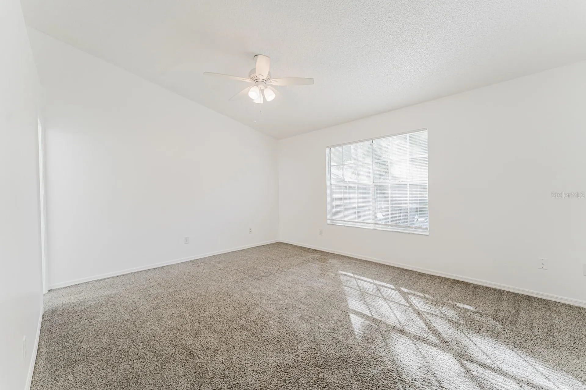 5990 Scotchwood Glen Orlando FL 32822