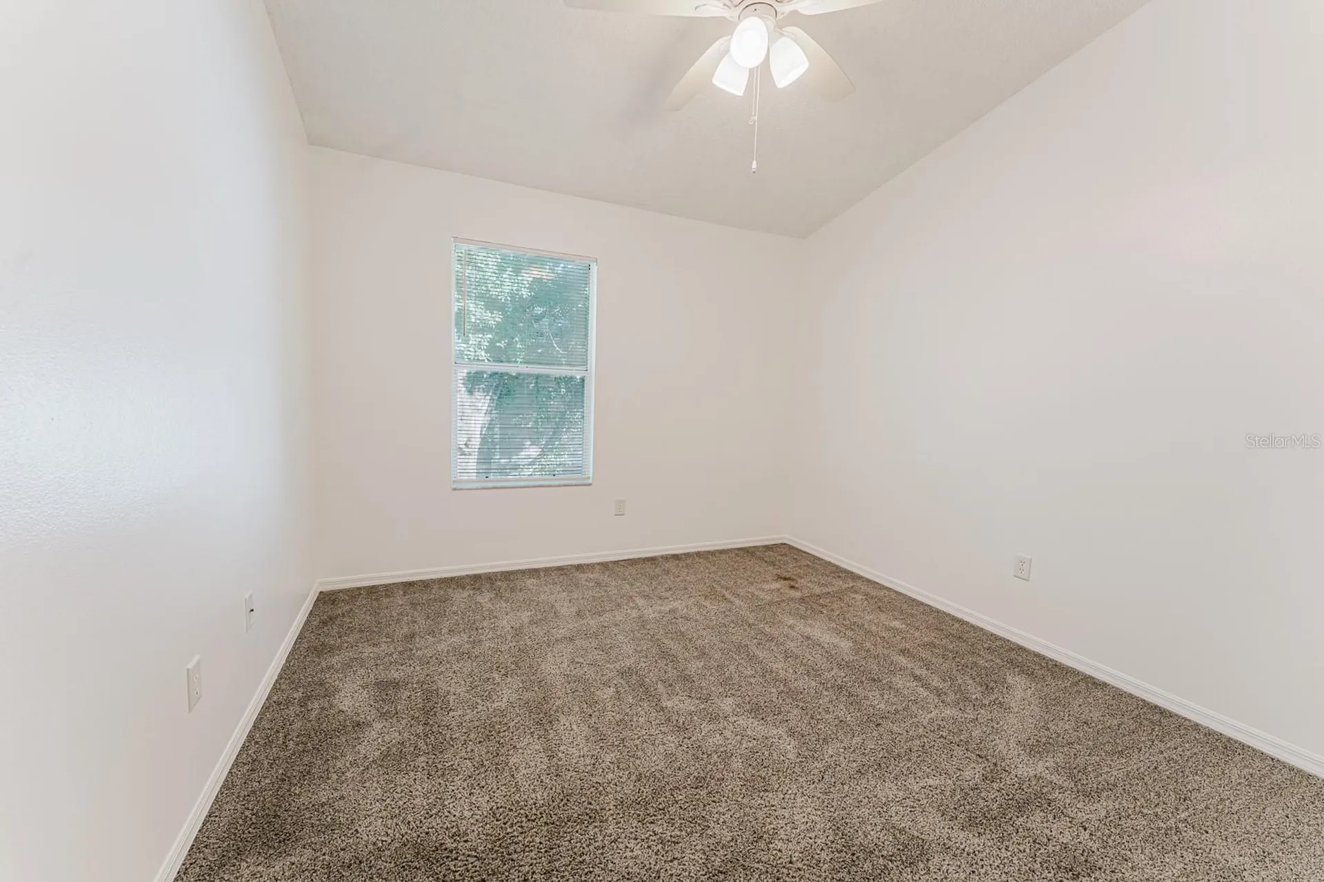 5990 Scotchwood Glen Orlando FL 32822