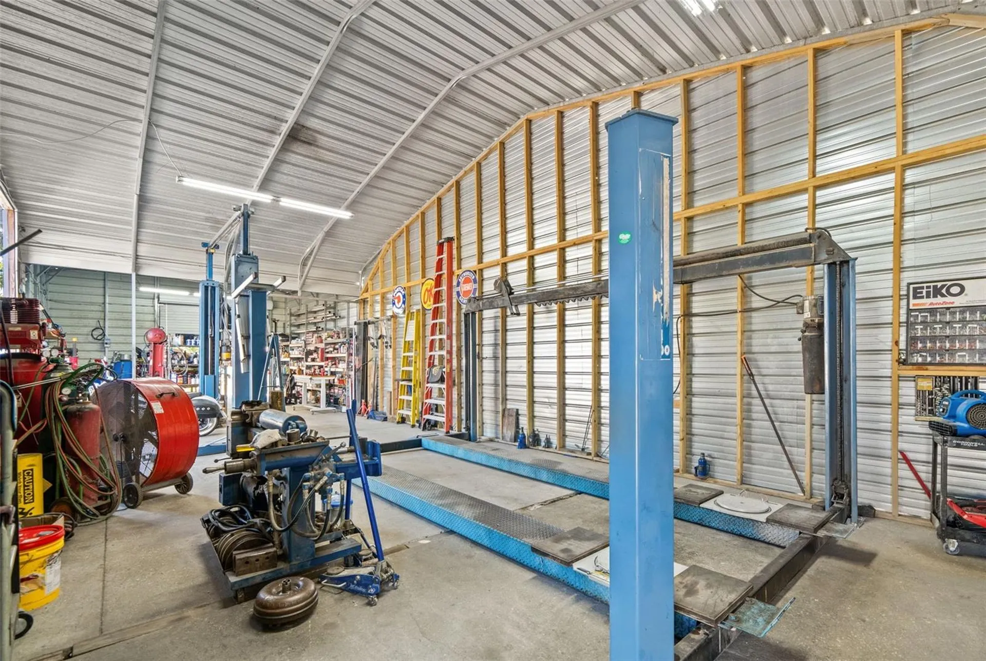 9539 State Road 52 Hudson FL 34669