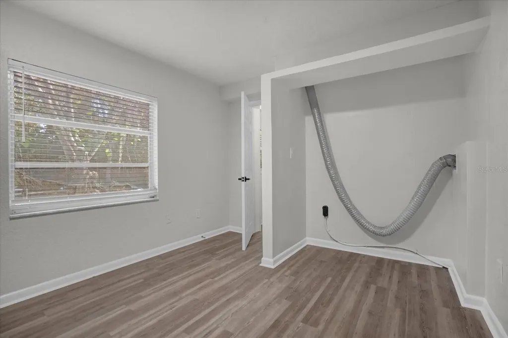 32 Virginia Avenue Deland FL 32724