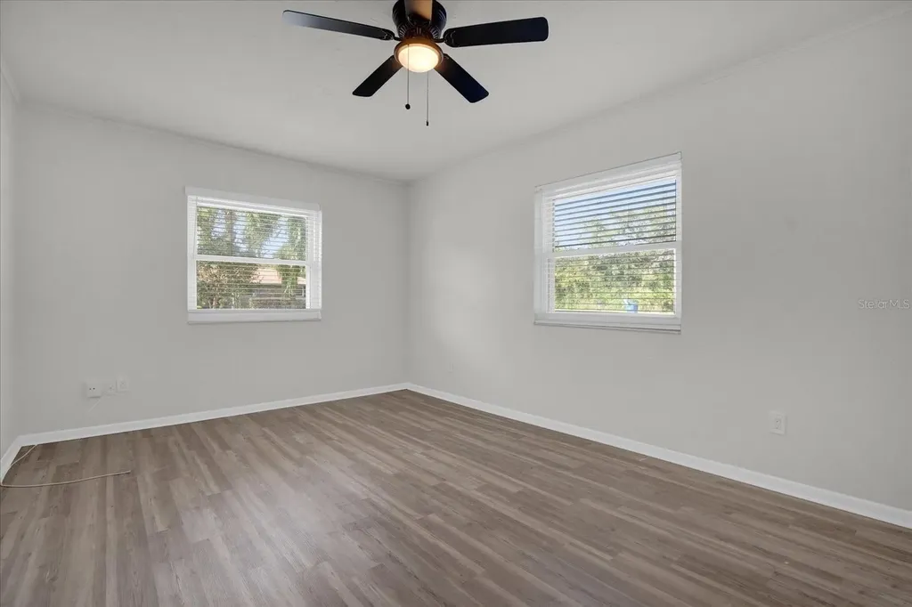 32 Virginia Avenue Deland FL 32724