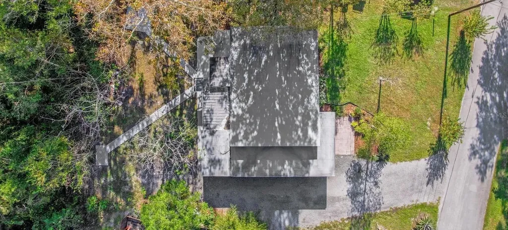 32 Virginia Avenue Deland FL 32724