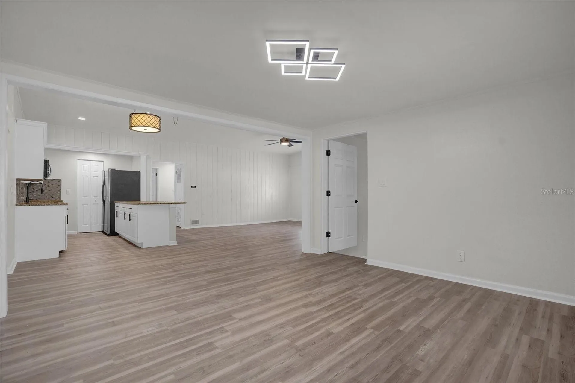 32 Virginia Avenue Deland FL 32724