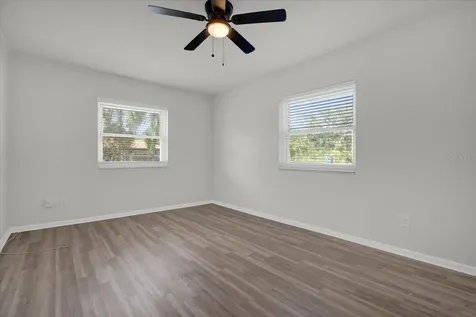 32 Virginia Avenue Deland FL 32724