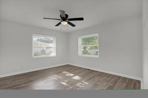 32 Virginia Avenue Deland FL 32724