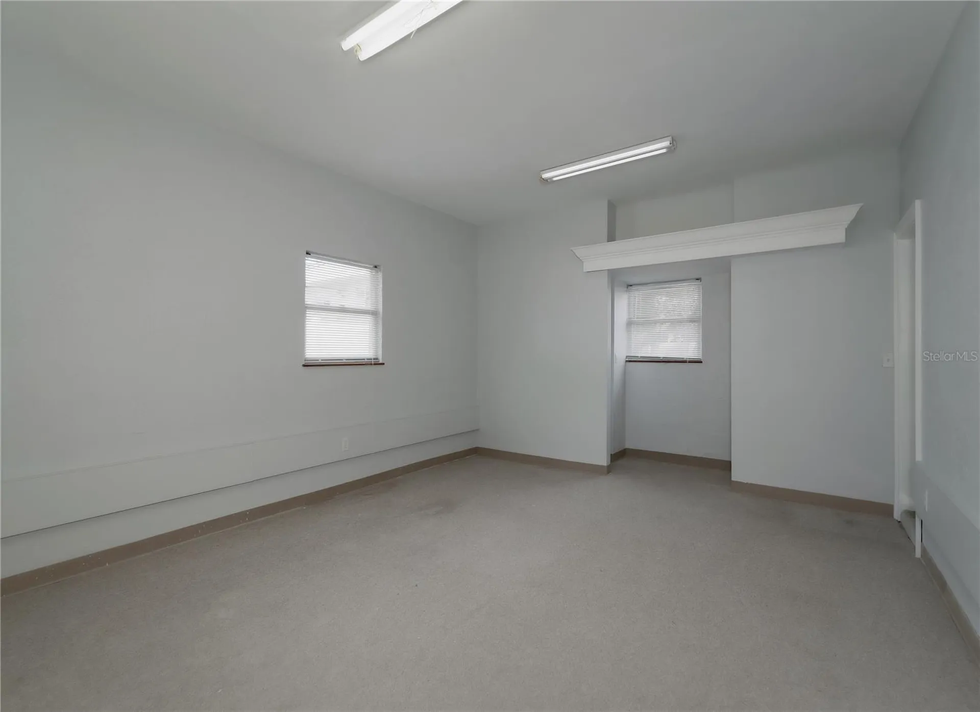 6465 1st Avenue S St Petersburg FL 33707