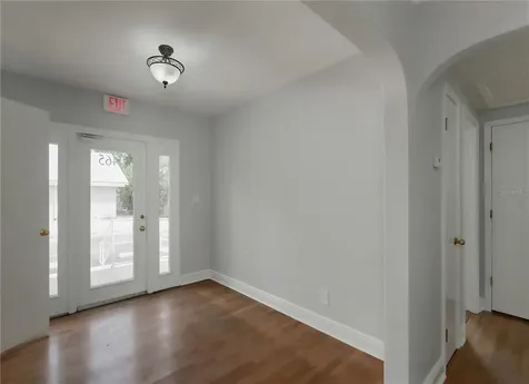 6465 1st Avenue S St Petersburg FL 33707