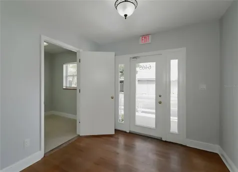 6465 1st Avenue S St Petersburg FL 33707