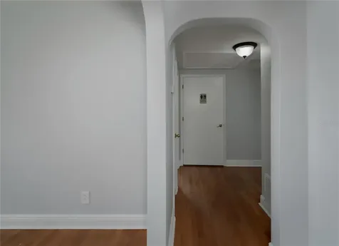 6465 1st Avenue S St Petersburg FL 33707