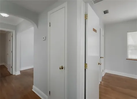 6465 1st Avenue S St Petersburg FL 33707