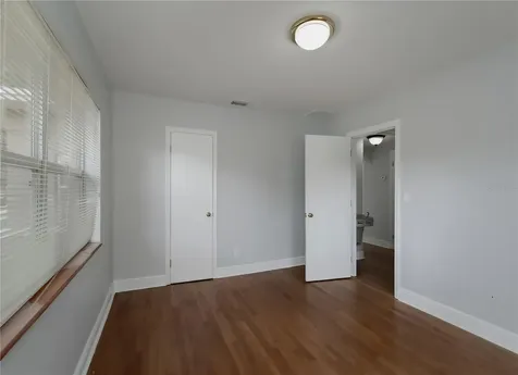 6465 1st Avenue S St Petersburg FL 33707