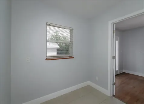 6465 1st Avenue S St Petersburg FL 33707