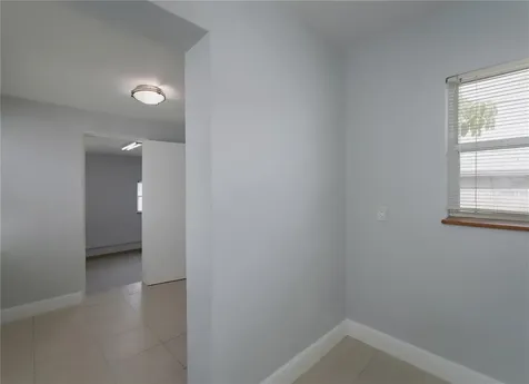 6465 1st Avenue S St Petersburg FL 33707