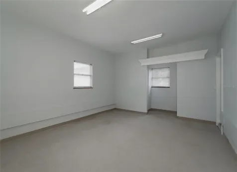 6465 1st Avenue S St Petersburg FL 33707