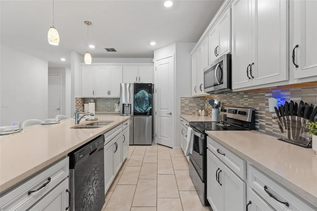 6248 Bradford Woods Drive Zephyrhills FL 33542