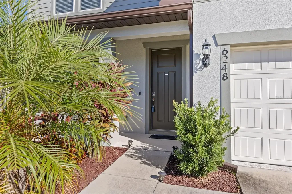6248 Bradford Woods Drive Zephyrhills FL 33542